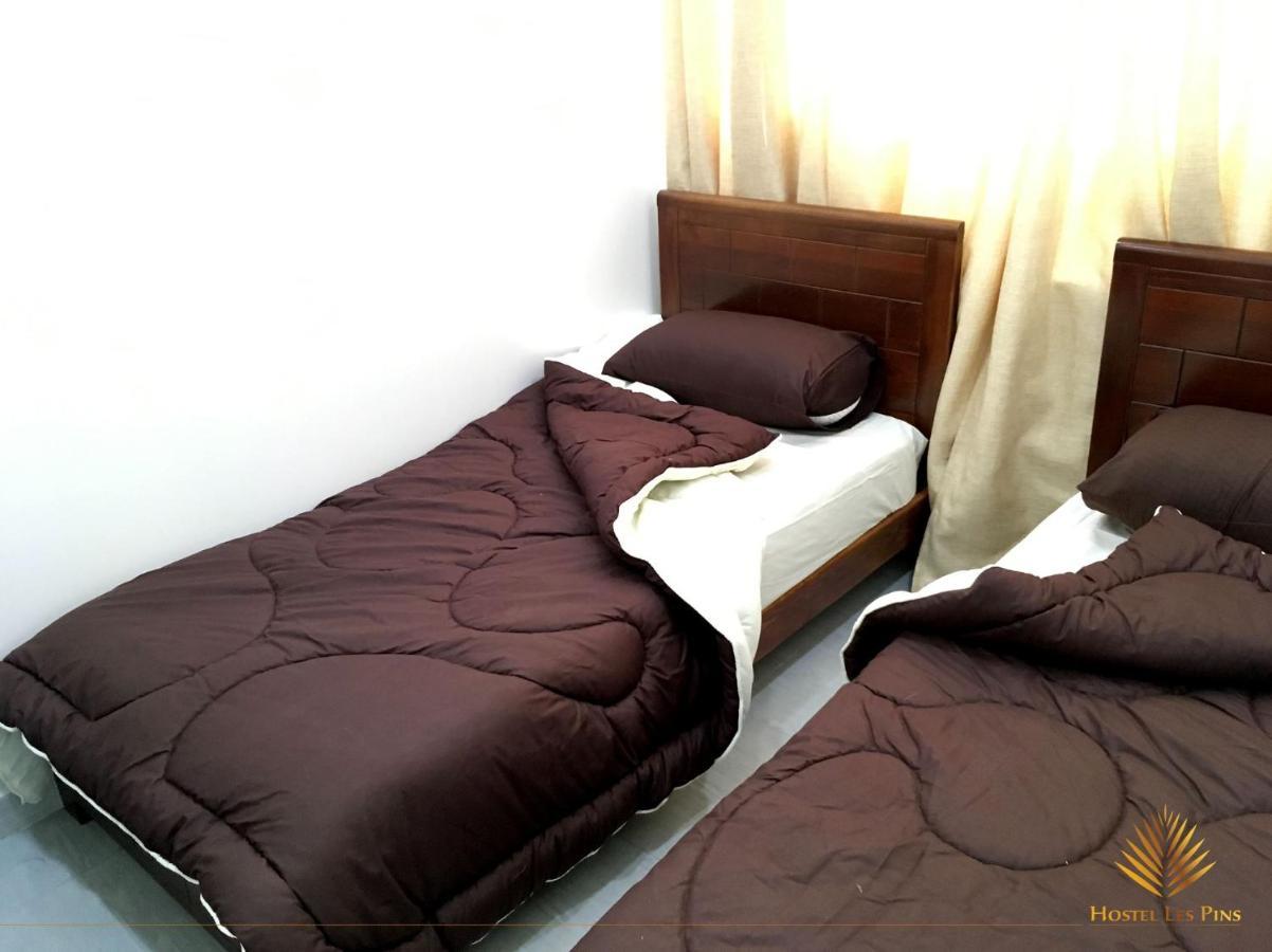 Hostel Les Pins Alger Exterior foto