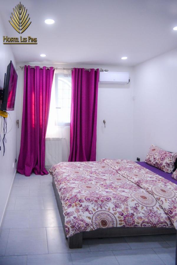 Hostel Les Pins Alger Exterior foto